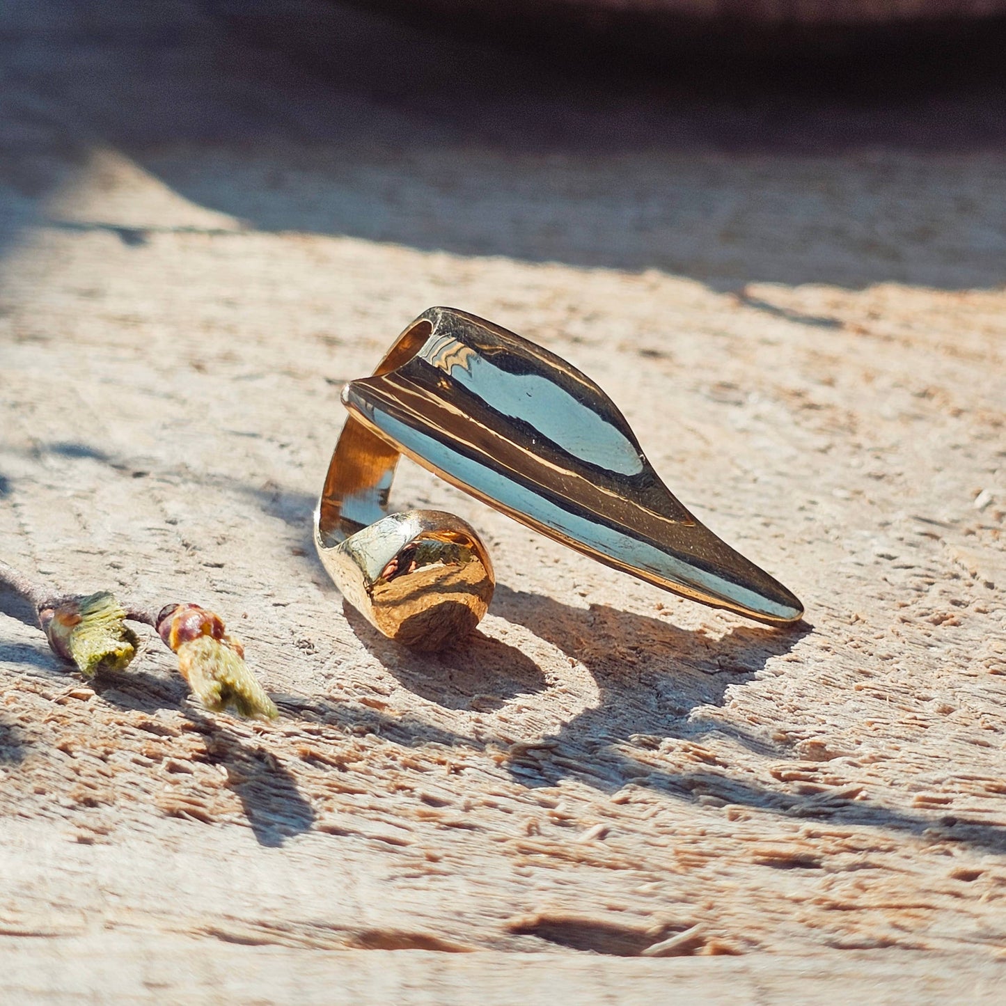 Bisjoux - Brass blade sphere ring open adjustable handmade