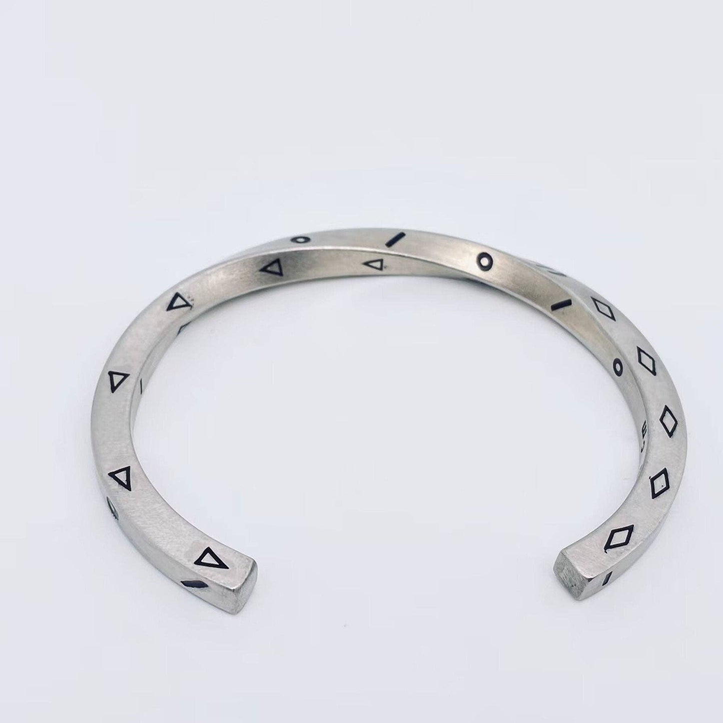 Mio Queena - "Always In My Heart" Stainless Steel Cuff Bangle - MJ/MB