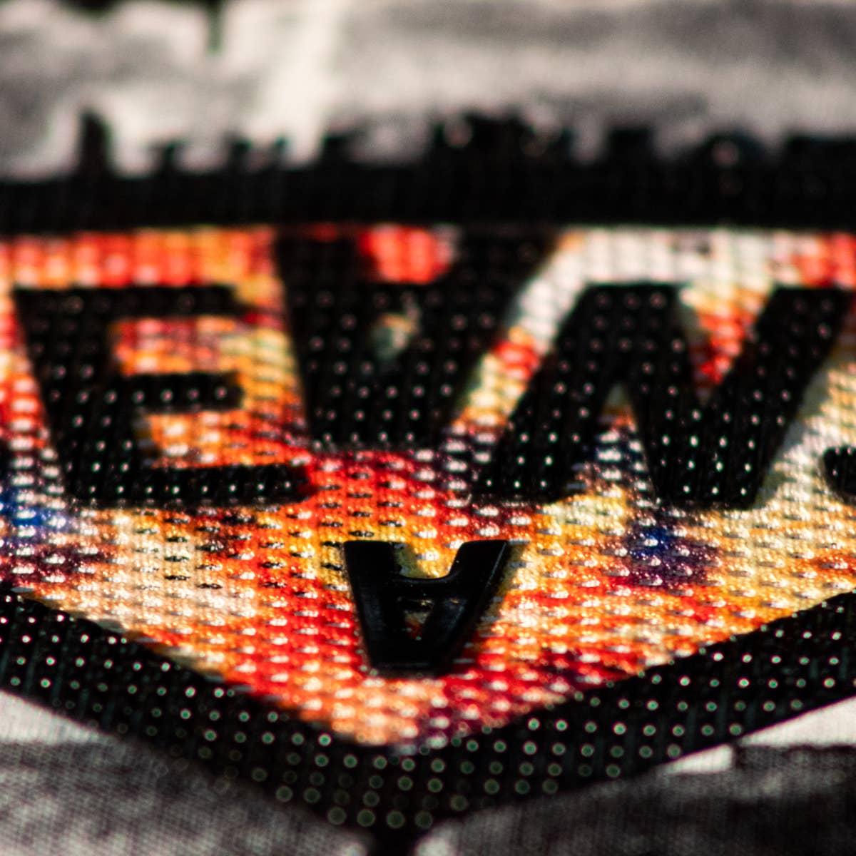 EIGHT X - The Dream Jeans 8X Street T-Shirt - White: WHITE / XL