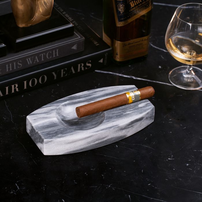 Cigar ashtray in Carrera gray marble