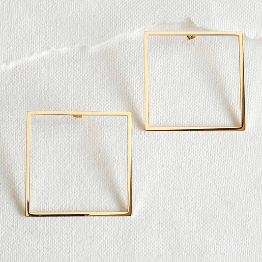 Bisjoux - 18K gold plated brass square geometric big hoop big earrings
