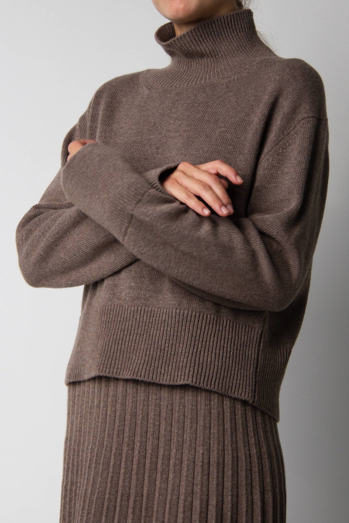 LÈMME - Cashmere Mix Turtleneck Sweater: M / Beige