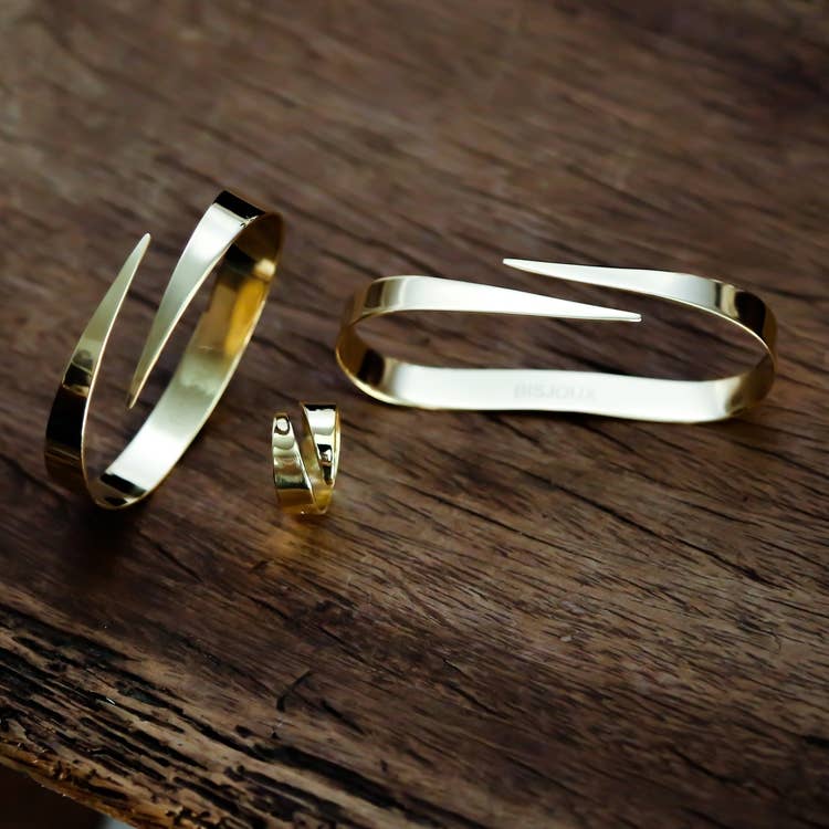Bisjoux - Brass Palmlet  palm cuff  ring Ribbon bracelet: Palmlet