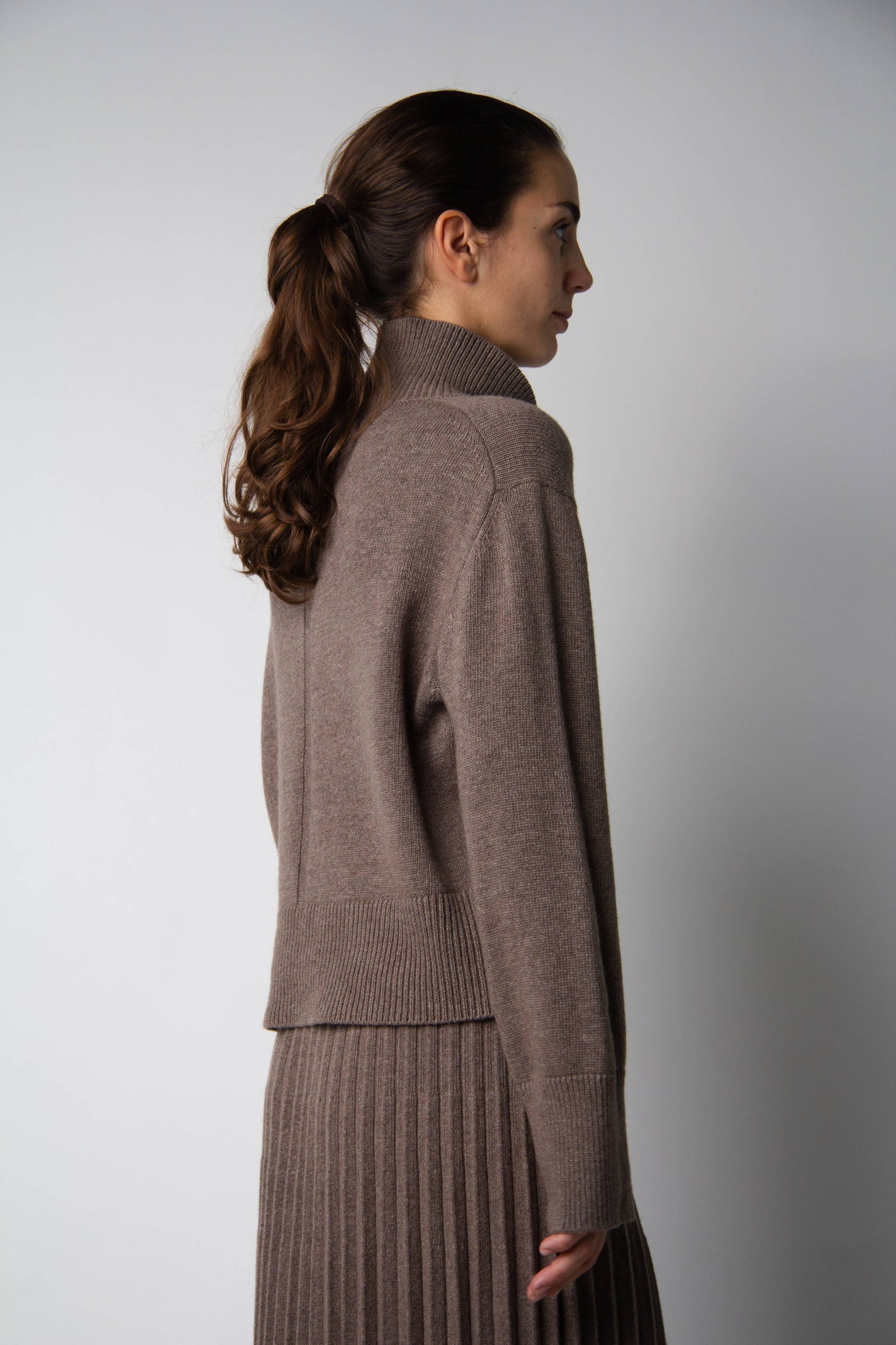 LÈMME - Cashmere Mix Turtleneck Sweater: M / Beige