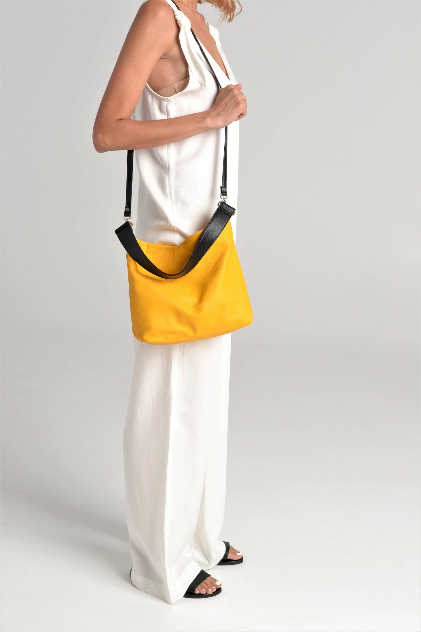 ANA KOUTSI - Dioni leather bag in yellow: With Magnetic Snap / Silver