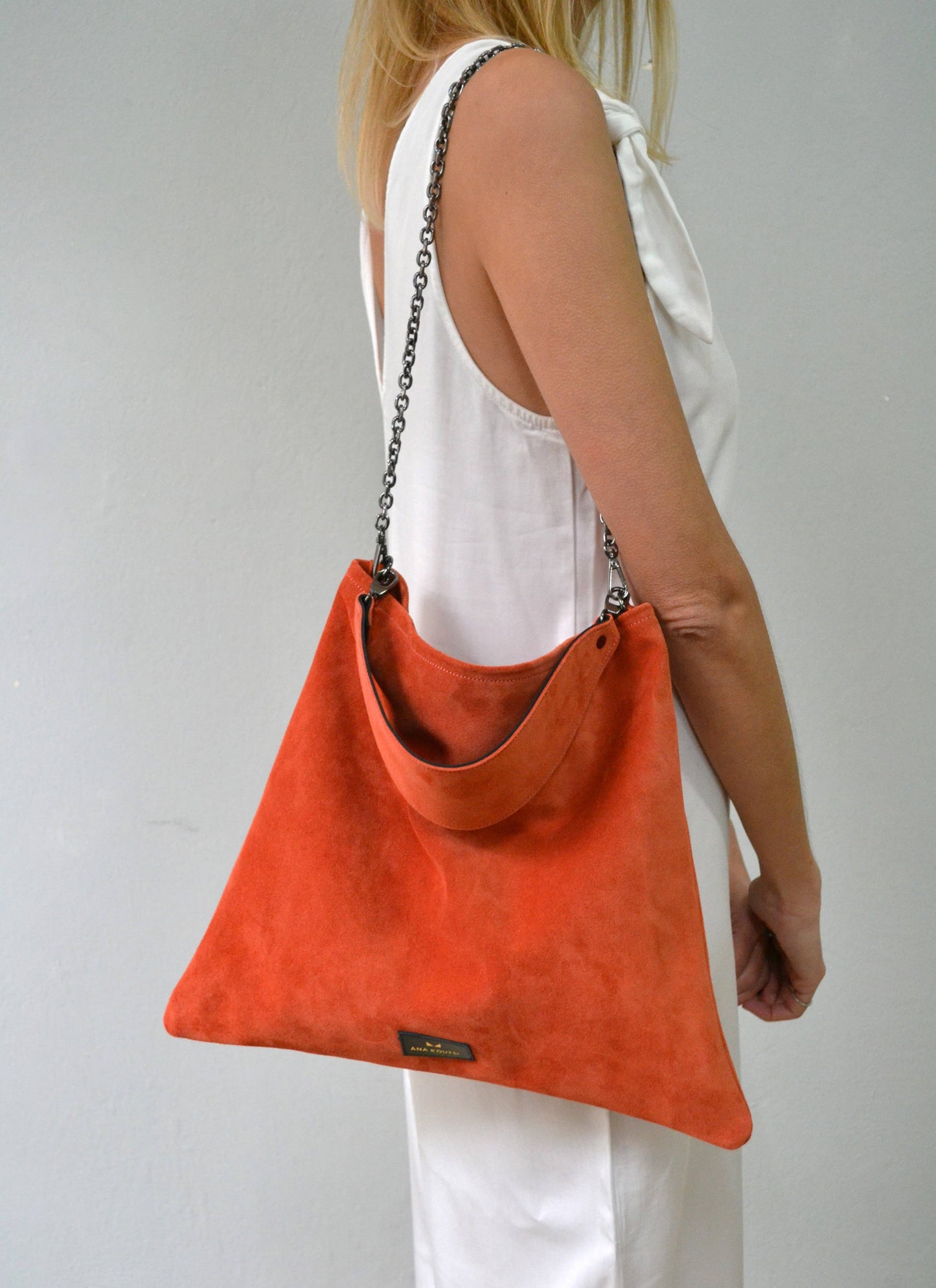 ANA KOUTSI - Erato soft bag in coral