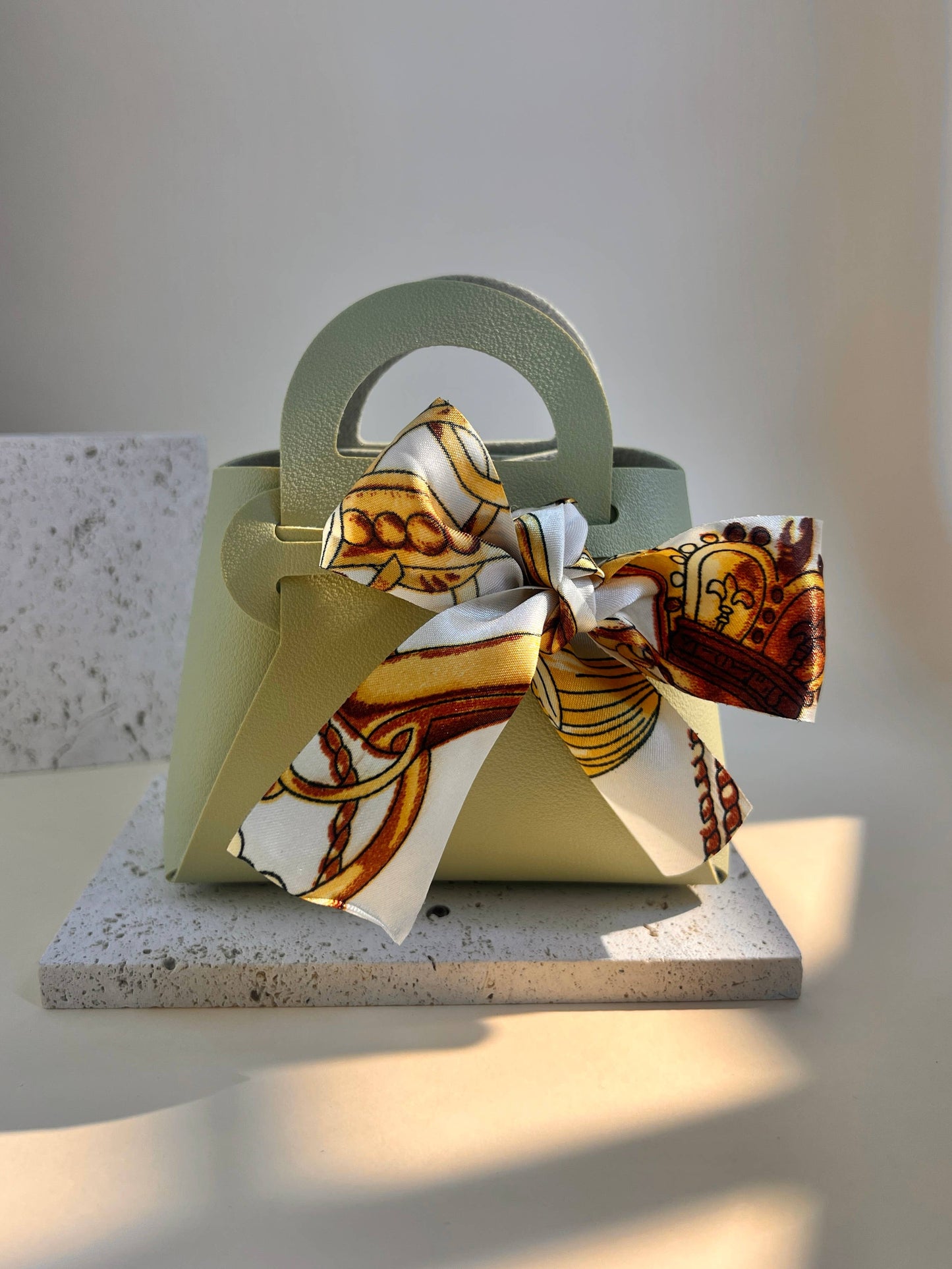 COSMOS - Mini Gift Pouch Bag Original Elegance PO81001-100: Mustard