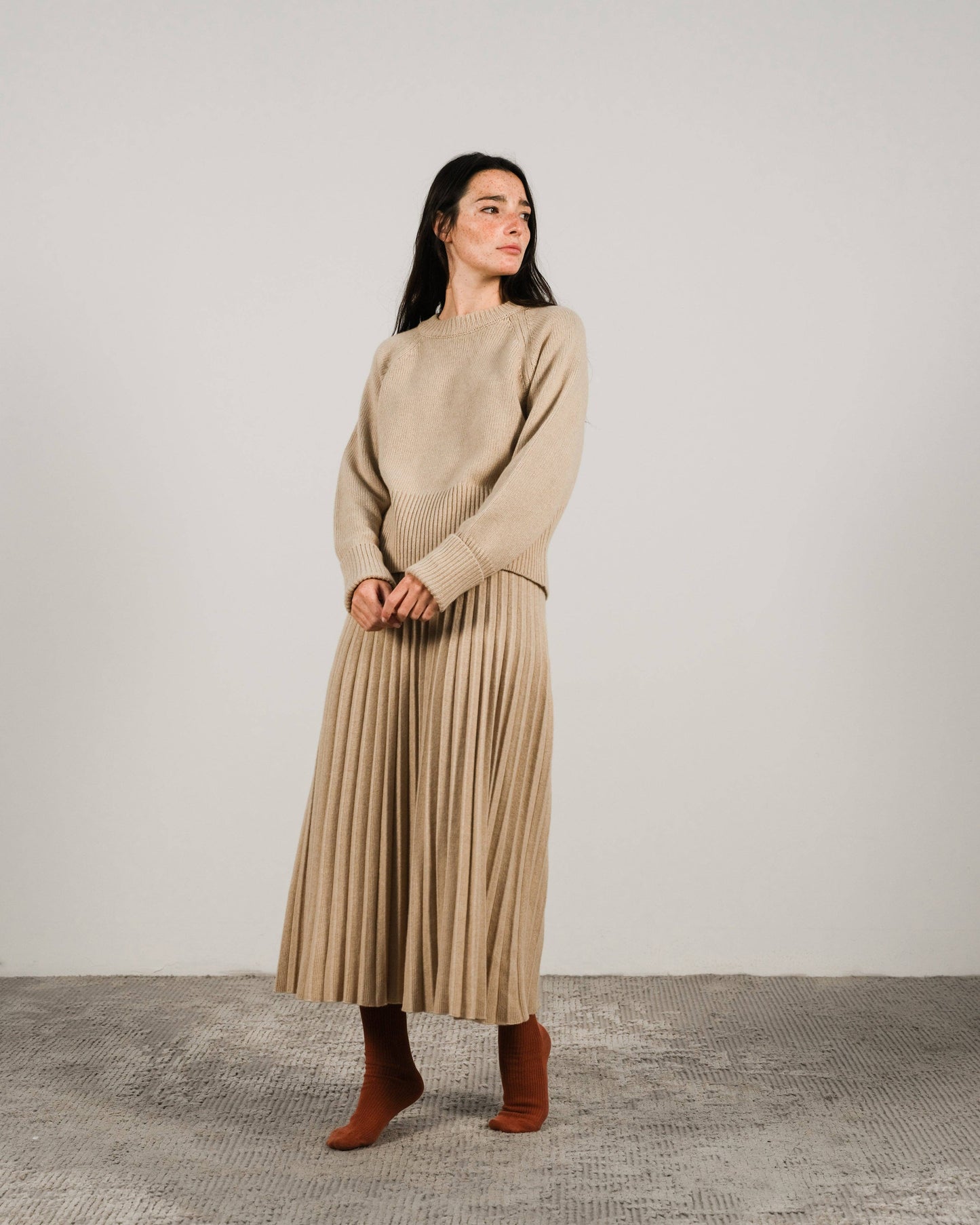 LÈMME - Cashmere Mix Pleated Skirt (3D-Knit): L / Beige
