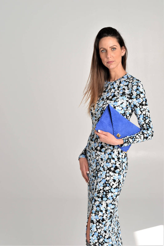 ANA KOUTSI - Symmetria soft clutch in blue